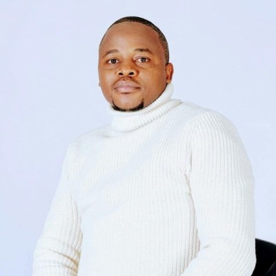 Khumbulani M